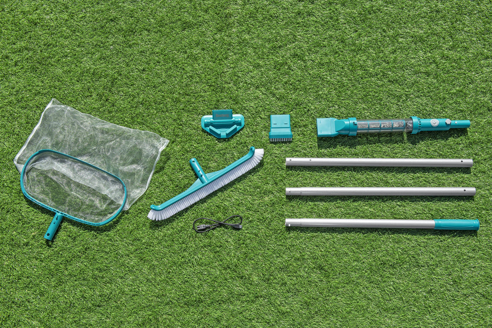 Bestway 58831 Pool Cleaning Set (8)