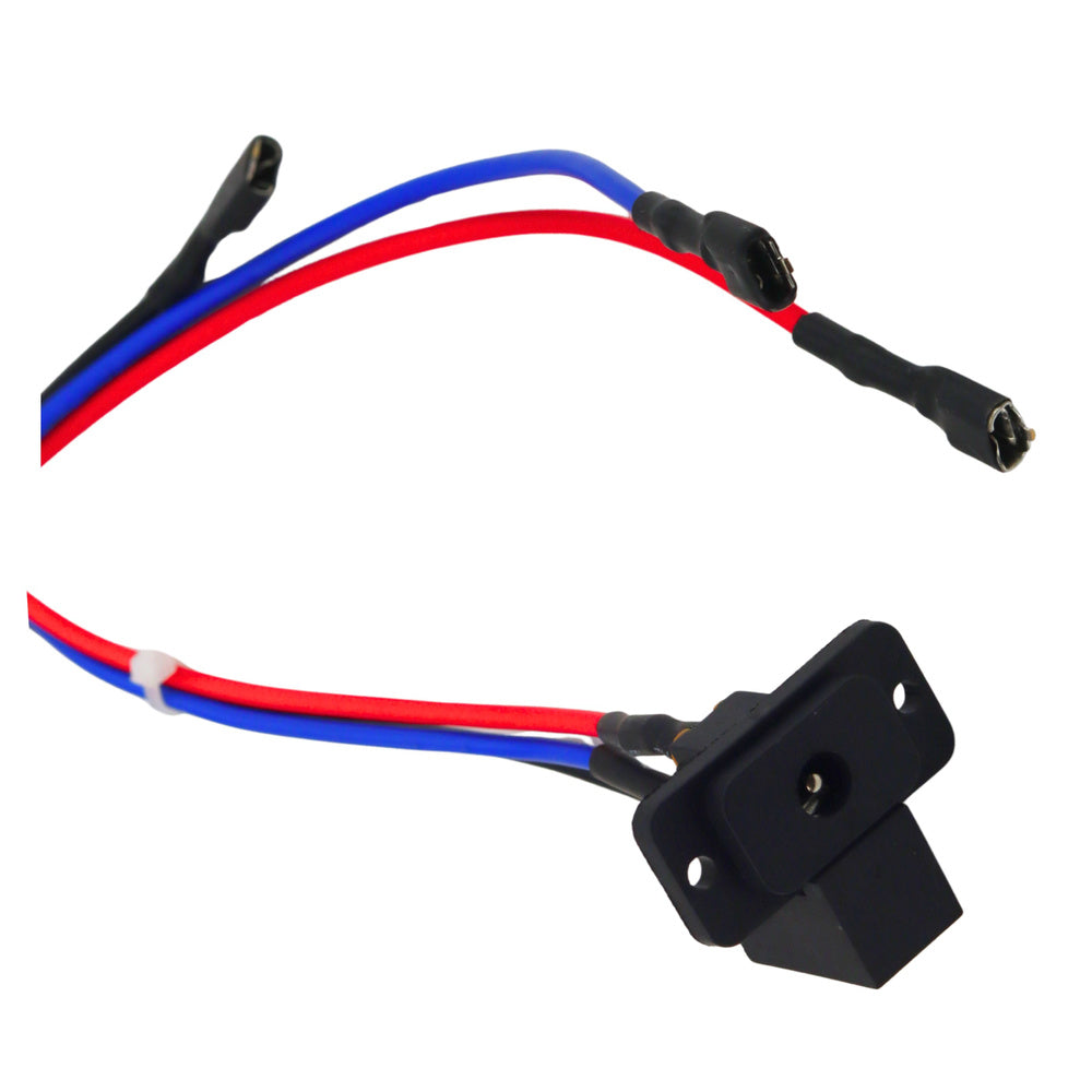 Charging port for vehicles with a 6V battery
