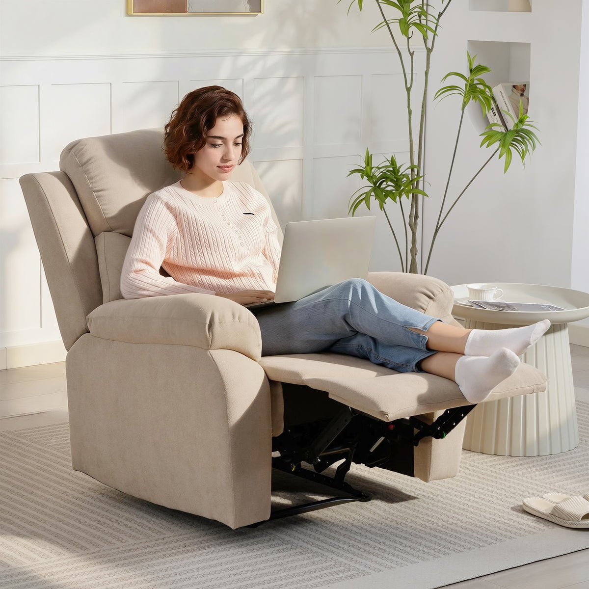 Manual recliner, modern armchair in linen-look fabric with thick padding, padded armrests and footrest, beige (2)