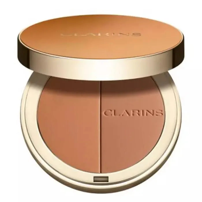 Clarins Ever Bronze Compact Powder for a sun-kissed glow 03