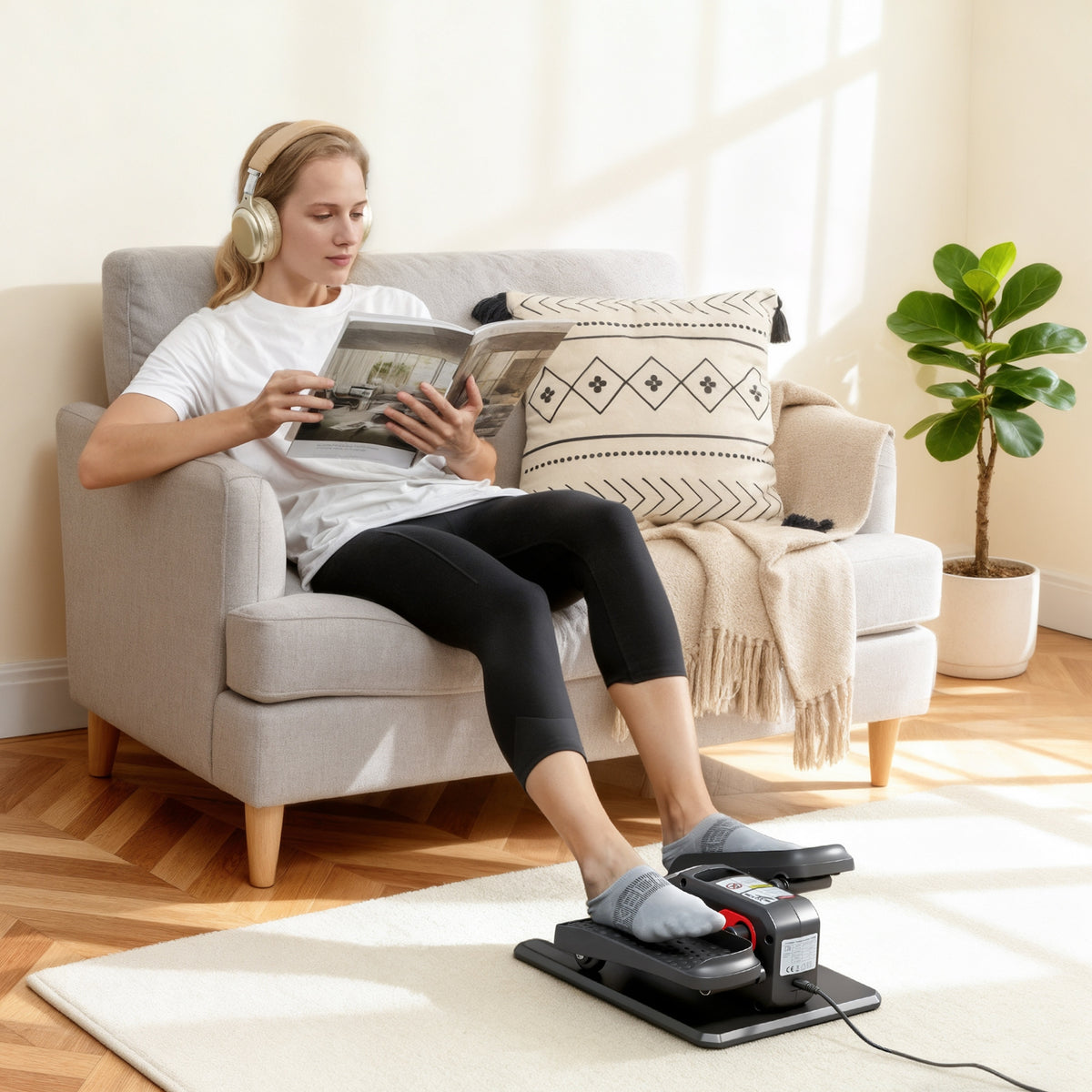 Electric elliptical trainer, pedal exerciser with 12 adjustable speeds, portable, lightweight, remote control (2)