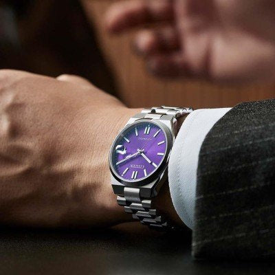 Citizen Herrenuhr – NJ0200-50W