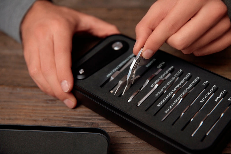 Quirky Switch V2 - Multifunctional pocket knife with 18 functions (3)