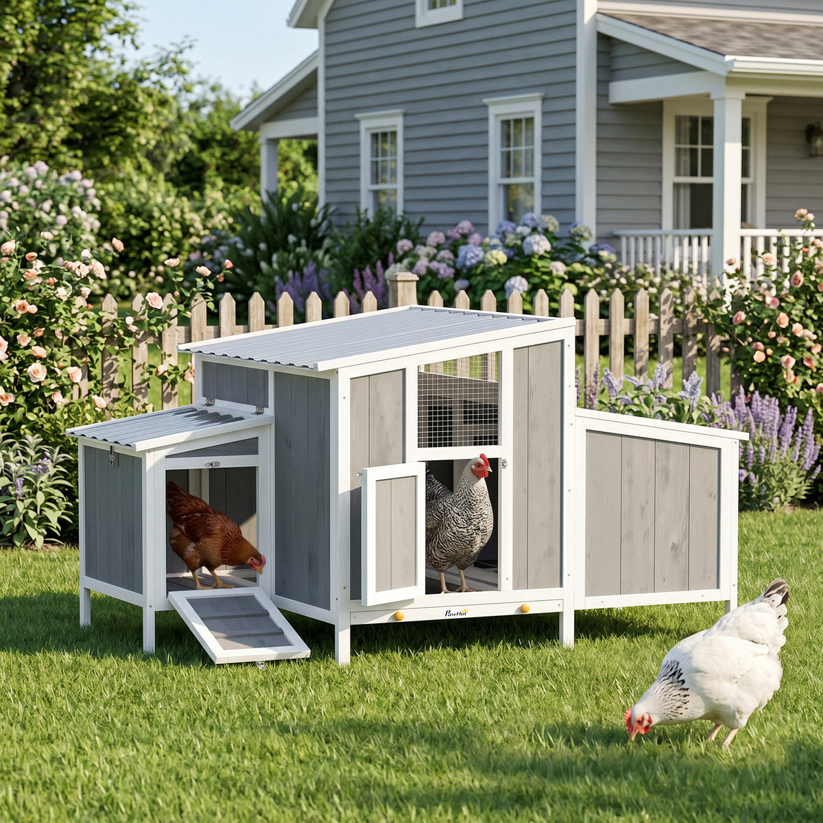 Wooden chicken coop, hen house with lockable door, nesting box, and waterproof PET roof for 3-4 chickens (2)