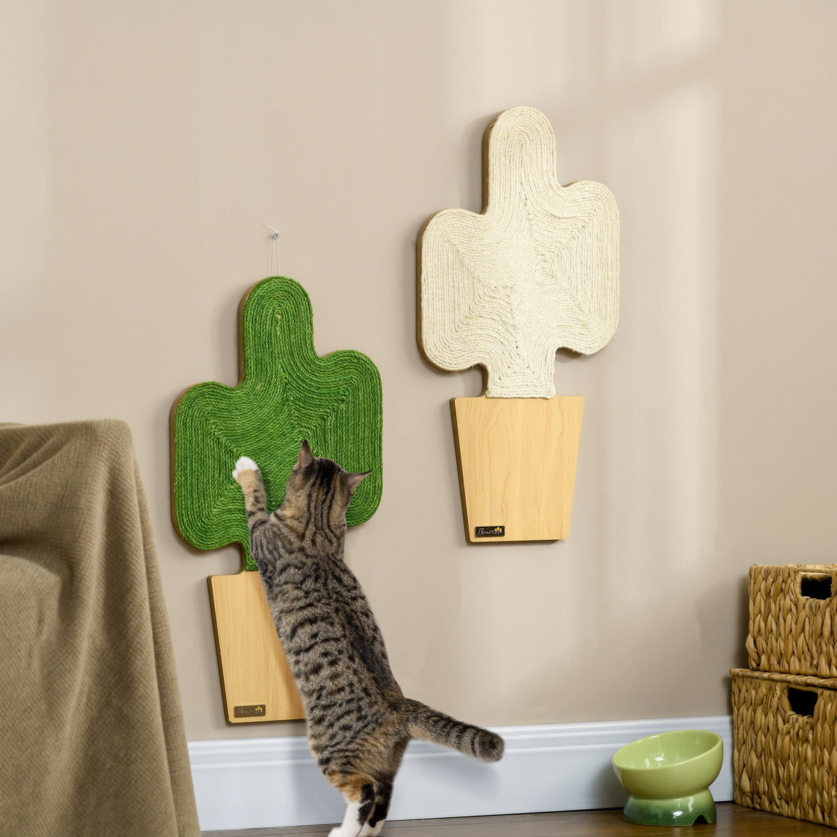2-piece set of scratching posts, cactus design for wall mounting, 30 cm x 60 cm, oak+white+green (2)