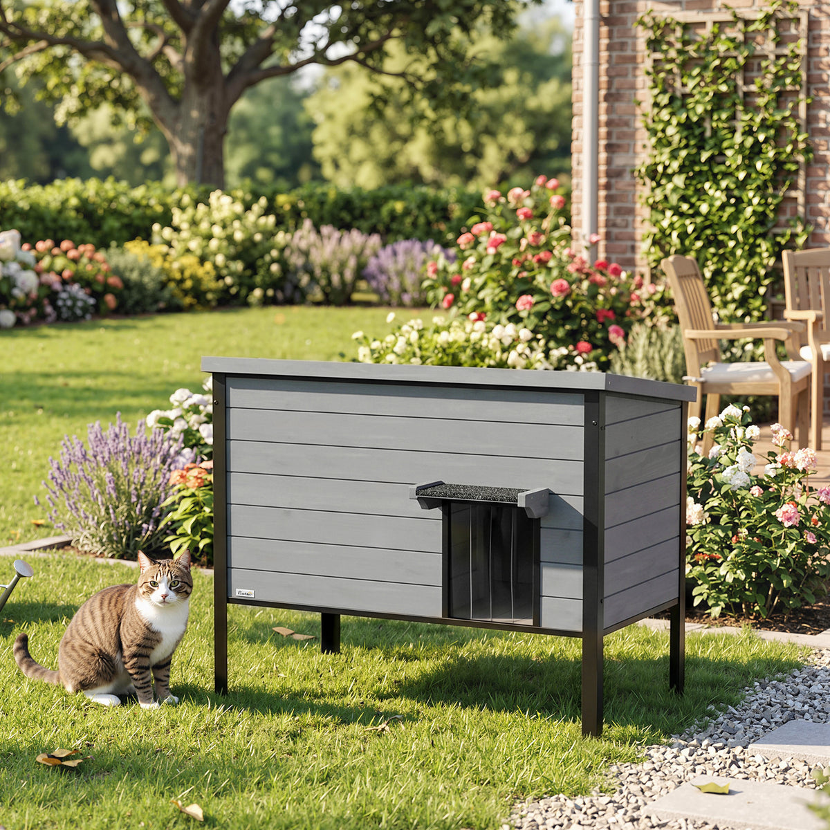 Weatherproof cat house with hinged roof, removable floor, entrance for 1-2 cats up to 12 kg, 85x55x70 cm, light (2)