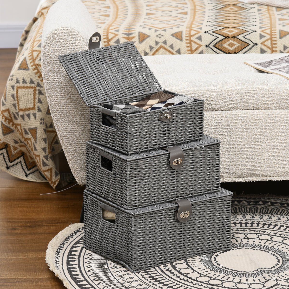 Set of 3 PE rattan storage baskets, with lid, carrying handles, 35.5 cm x 28.5 cm x 18 cm, grey (2)