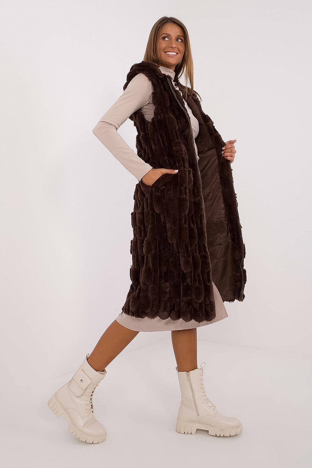  Weste model 199773 Wool Fashion Italia 