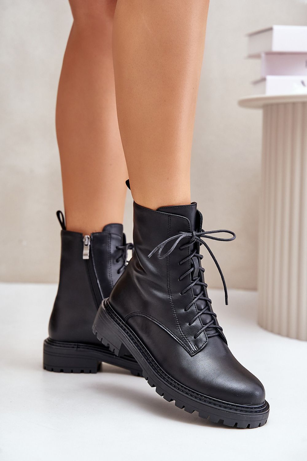  Boot model 202131 Step in style 