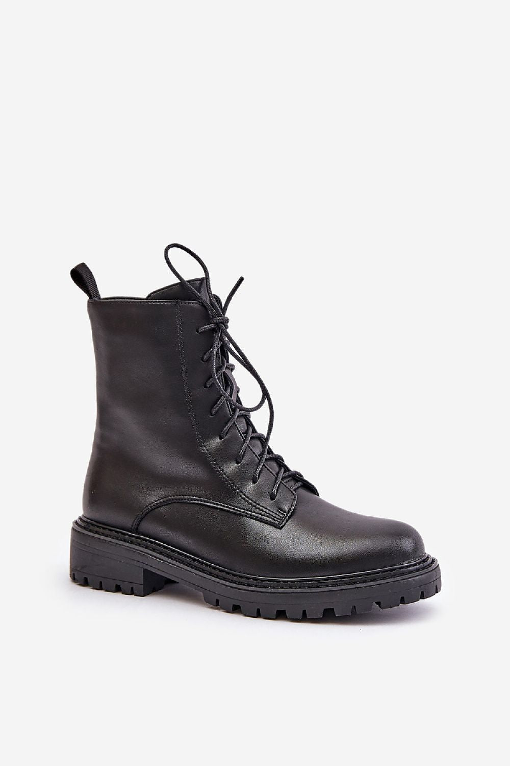  Boot model 202131 Step in style 