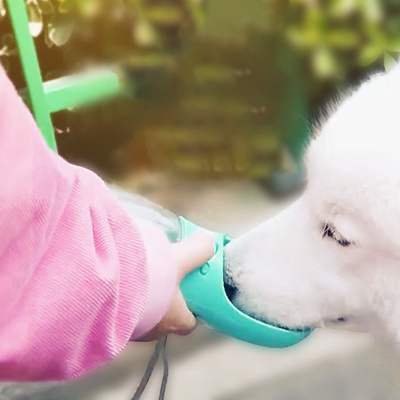 Trinkflasche für Hunde unterwegs, 550 ml - pink – Produktabbildung 7