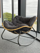 Moderner skandinavischer grauer Schaukelstuhl Cocoon – Produktabbildung 6